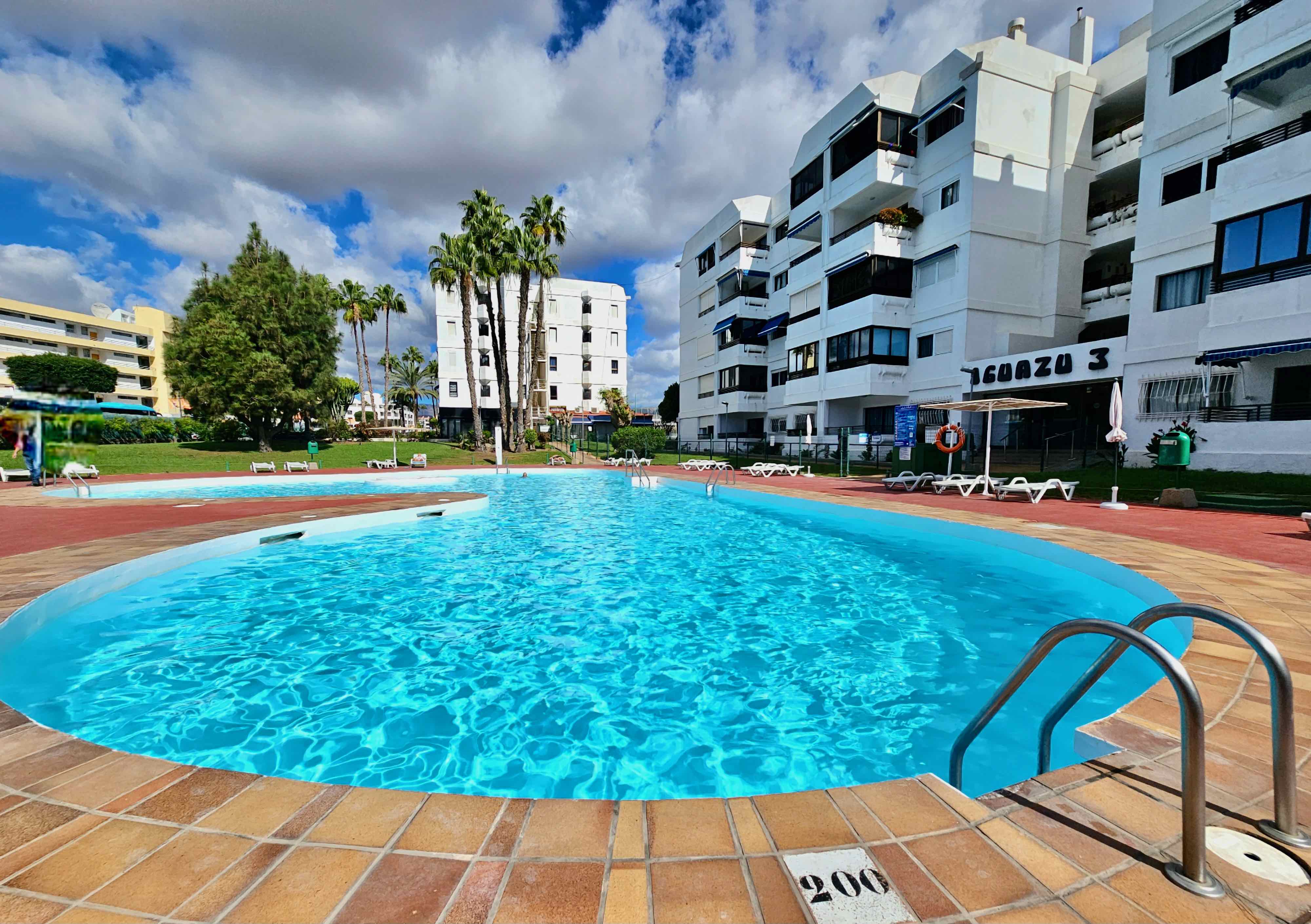 galeria Bonito apartamento en avenida de Tirajana, 24